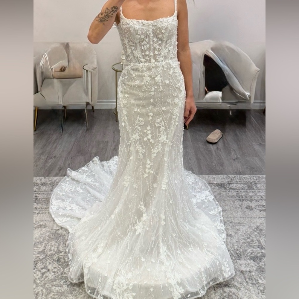 Martina Liana 1510 size 10 NEW UNALTERED
